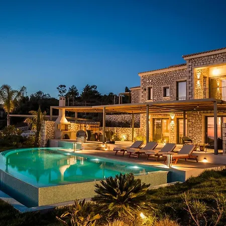 Zeus Exclusive Villa *