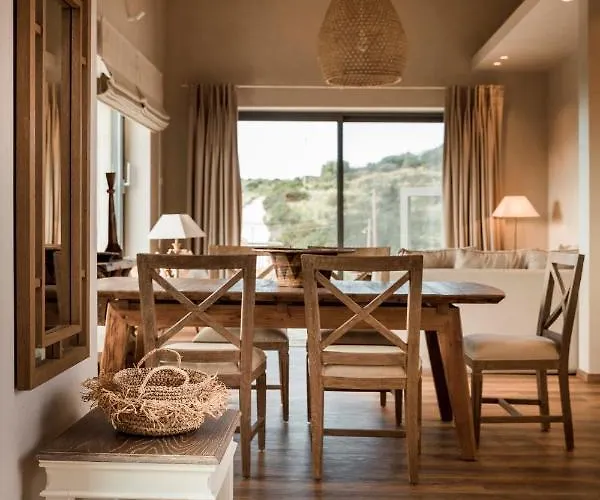 Zeus Exclusive Villa *