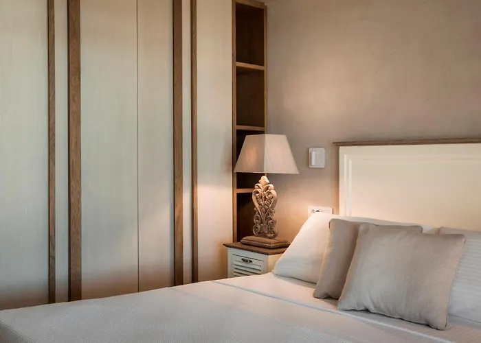 Zeus Exclusive Villa